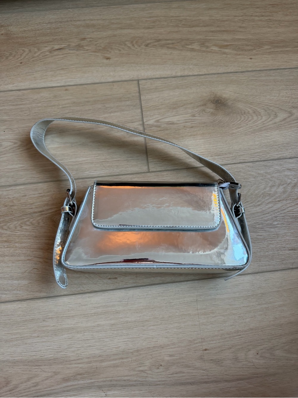 Silver Metallic Shoulder Bag - Contemporary Women’s Crossbody
